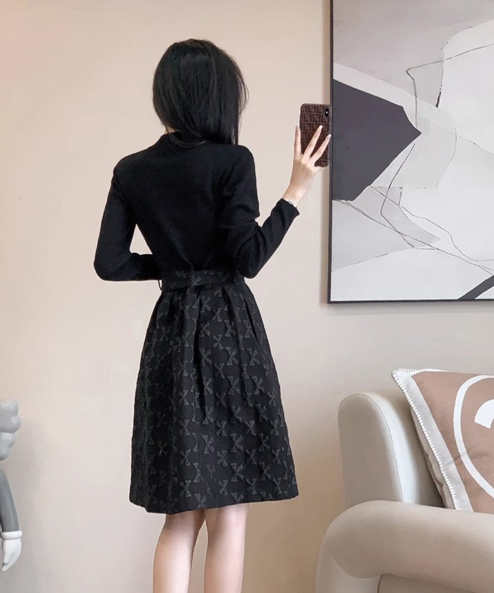 https://fulmo-img-server.com/navymuse/633349ff-8a51-4fe5-9570-705127996bc1.jpg