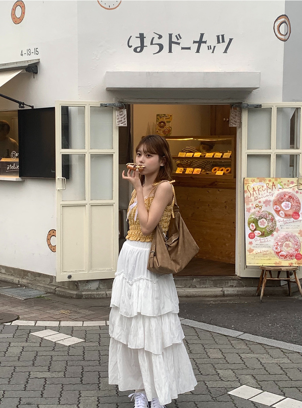 ネイビーコーデ 格子柄リボン付きキャミソール