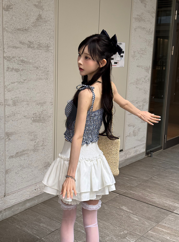 ネイビーコーデ 格子柄リボン付きキャミソール
