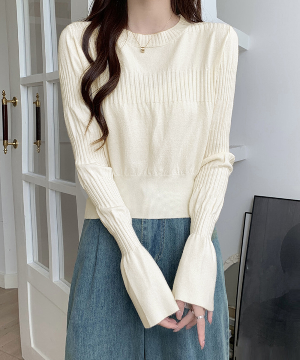 https://fulmo-img-server.com/navymuse/76ef70e9-80a2-4167-8cd9-fc2701f71aa7.jpg