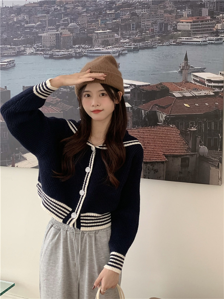 https://fulmo-img-server.com/navymuse/78df318c-8844-45de-97aa-8125b0ad2e66.jpg