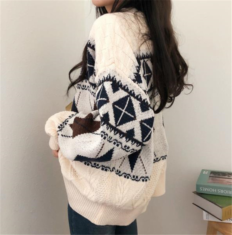 https://fulmo-img-server.com/navymuse/7cb7beae-83f6-4965-9635-e59ddef620bc.jpg