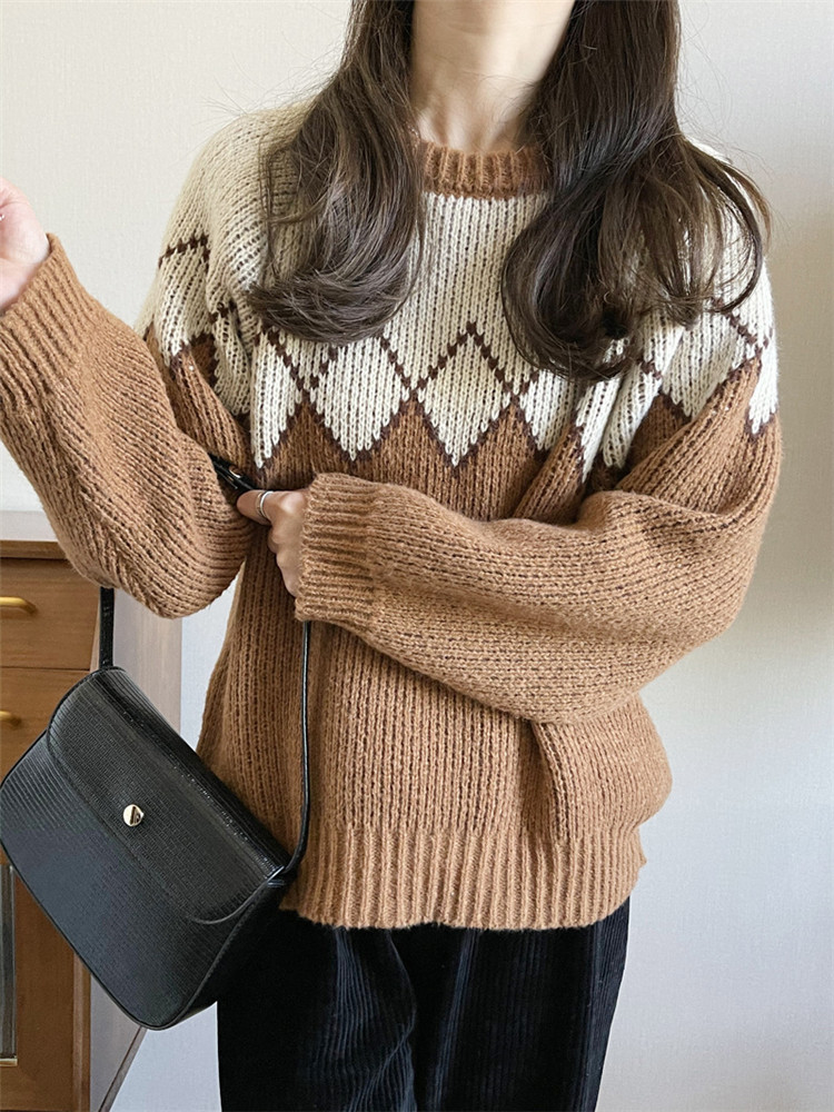 https://fulmo-img-server.com/navymuse/7d81212f-9cd0-4145-a6f6-fd19cfc818fb.jpg