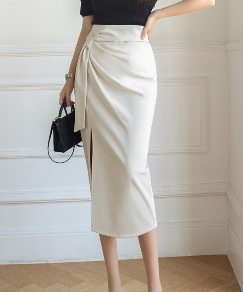 https://fulmo-img-server.com/navymuse/86e7781f-7bf7-45e2-99d2-5013f70edaae.jpg
