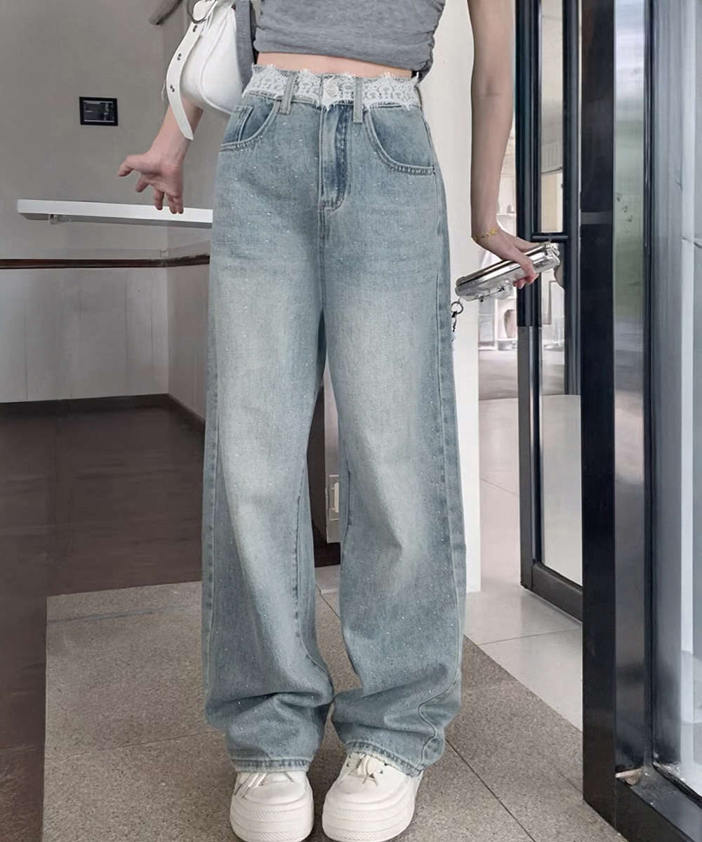ネイビーコーデ キラめきレースデニムパンツ 華やかワイド