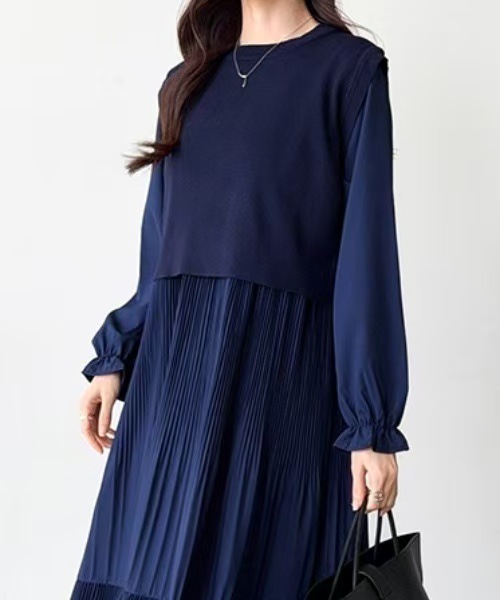 https://fulmo-img-server.com/navymuse/b4bdd57d-ee38-4641-becb-bf904ae70d62.jpg