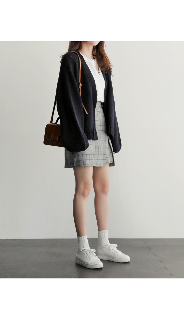 https://fulmo-img-server.com/navymuse/c230b90a-08cb-4cc7-9c7a-1c1d2b1ea055.jpg