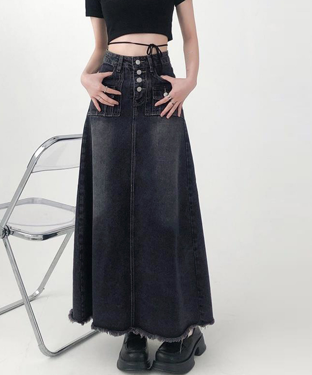 https://fulmo-img-server.com/navymuse/c24111f6-102d-49c5-9a7c-8dff3dda92a9.jpg