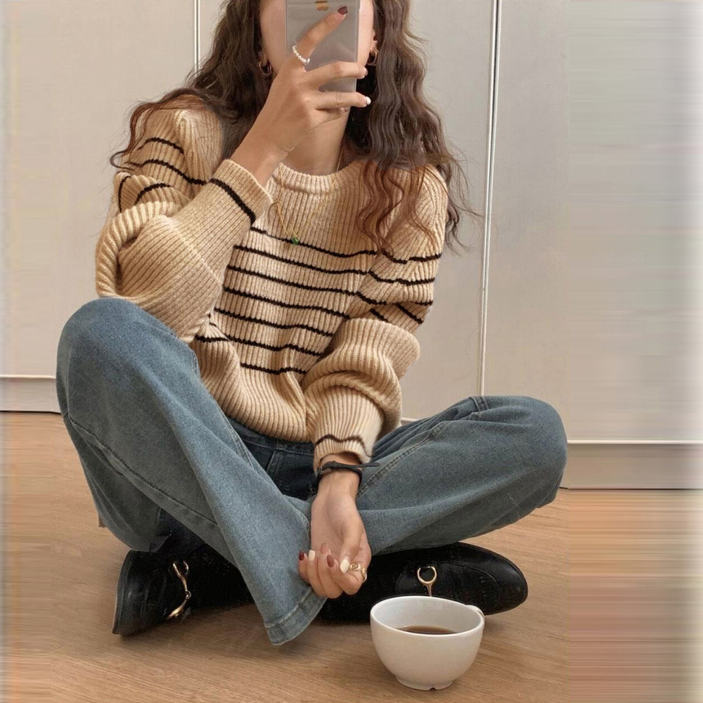 https://fulmo-img-server.com/navymuse/c3445c60-c79d-48fb-b0bb-bca21e6702f7.jpg