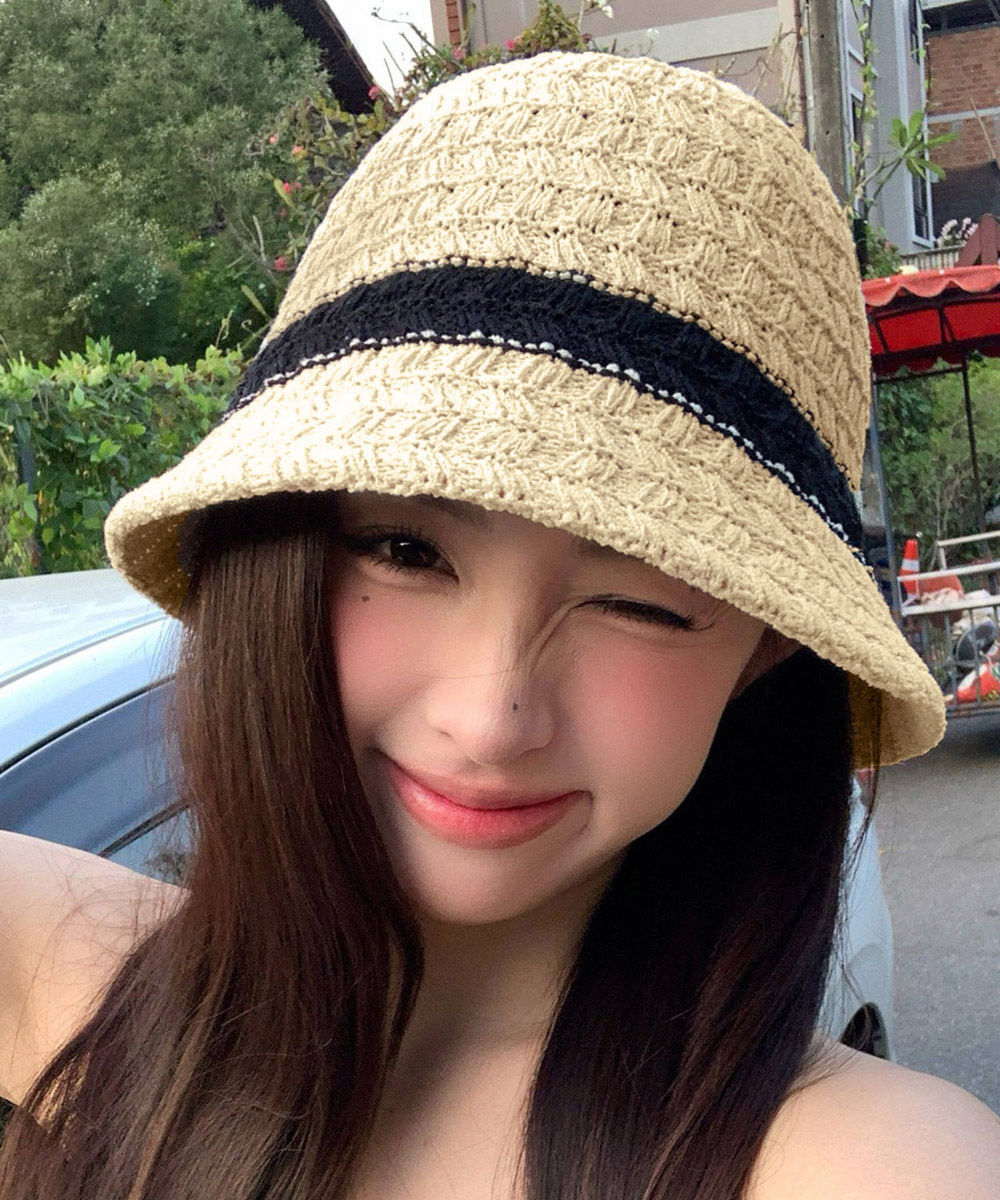 https://fulmo-img-server.com/navymuse/c7701adc-fae9-4d5b-b9ac-e5a2acc7beba.jpg