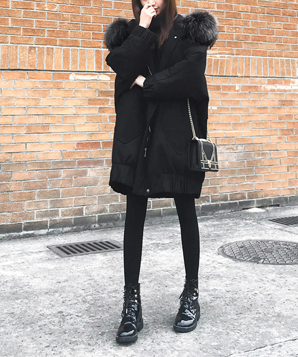 ネイビーコーデ 中綿ロングコートファー付きアウター防寒コート