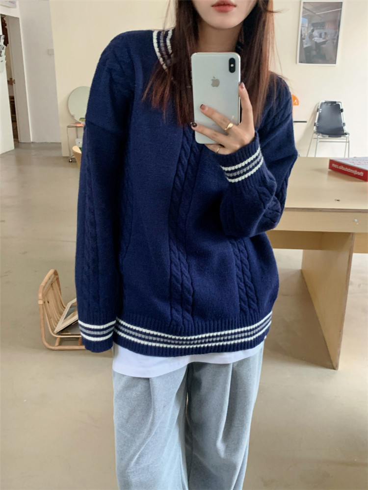 https://fulmo-img-server.com/navymuse/d53536f3-78cc-4b03-93cf-b520ae497394.jpg