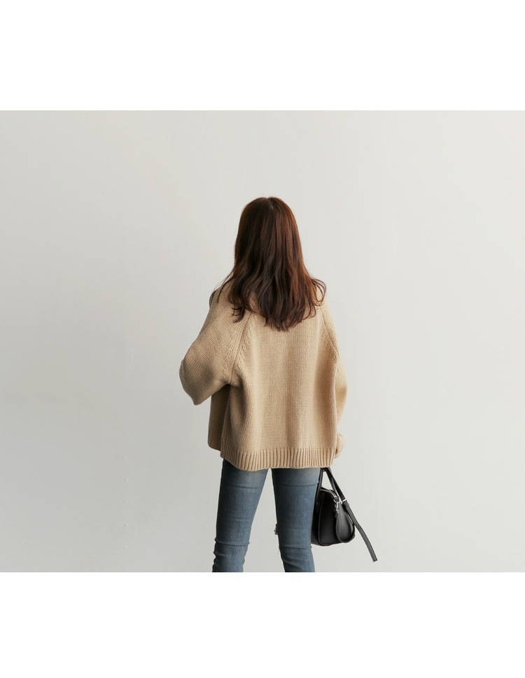 https://fulmo-img-server.com/navymuse/d8d393d0-ec0c-4a30-aa78-fc6a6f601b0e.jpg