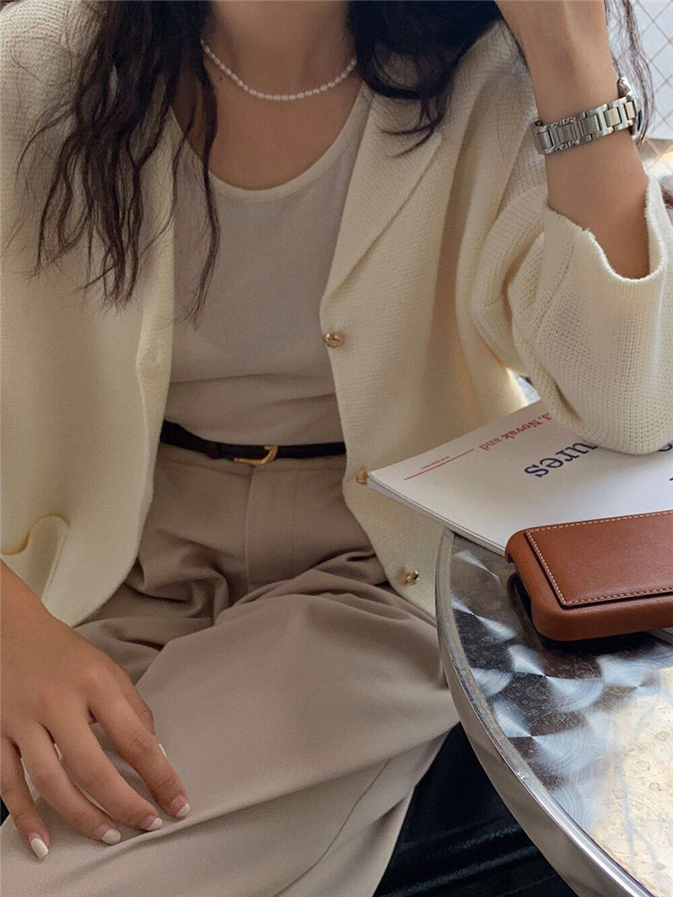 https://fulmo-img-server.com/navymuse/e17c75f9-9ac3-4208-ad0c-001ed36dfe30.jpg