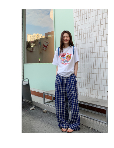 ネイビーコーデ ネイビーコーデ 格子柄ゆったりワイドパンツ