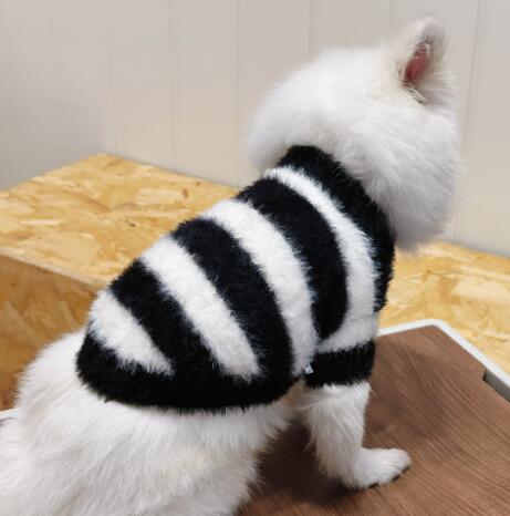 ネイビーコーデ 犬猫用ボーダー柄ペット服 秋冬保温ニット
