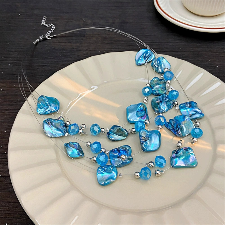 天然石と貝殻の多層ネックレスチェーン 個性的な大ぶりデザイン