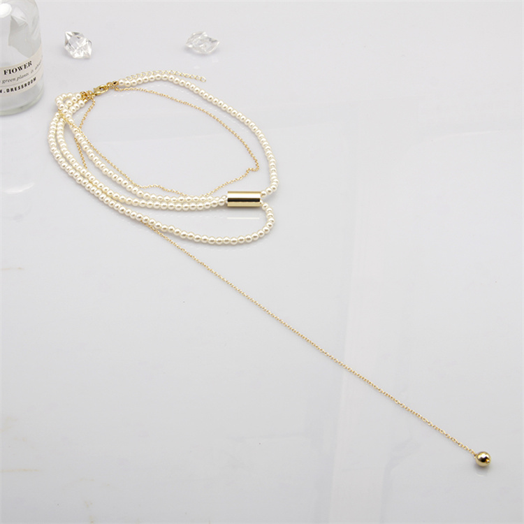 ネックレスチェーン 真珠とゴールドチェーンの重ね付けネックレス