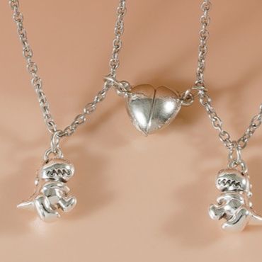 ネックレスチェーン 恐竜とハートの組み合わせペアネックレス