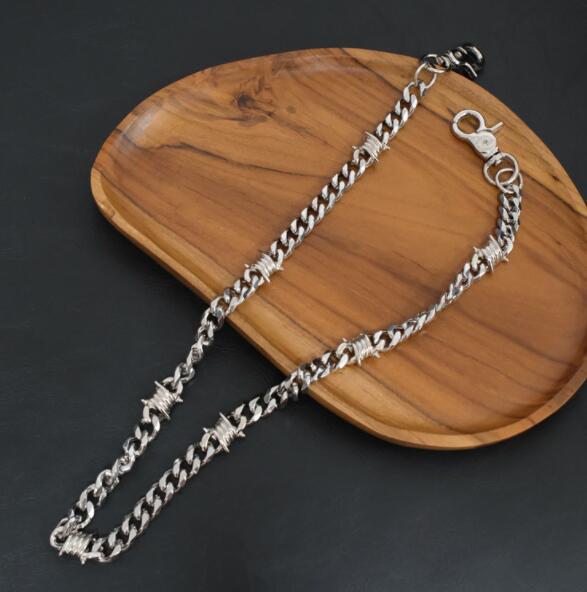 https://fulmo-img-server.com/necklacety/1d94b3e9-f3bf-451f-8278-3581c2fed790.jpg