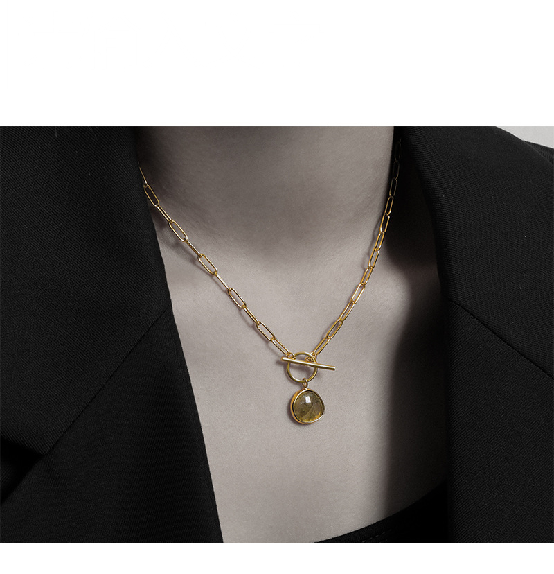 ネックレスチェーン 高級感あふれる細身チェーン ネックレス 個性的な円形チャーム付き