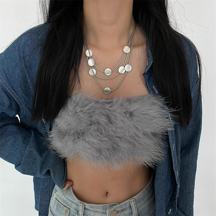 上品な重ね付け多層ネックレスチェーン丸プレート付き