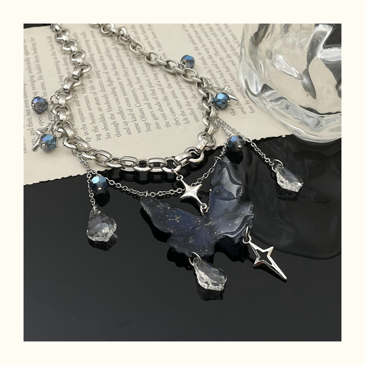 https://fulmo-img-server.com/necklacety/54542bea-ef60-4039-972a-19b0d385fb71.jpg