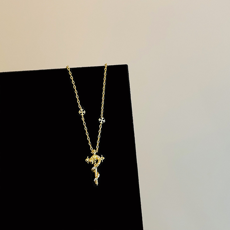 薔薇モチーフ ゴールドネックレスチェーン レディース首飾り