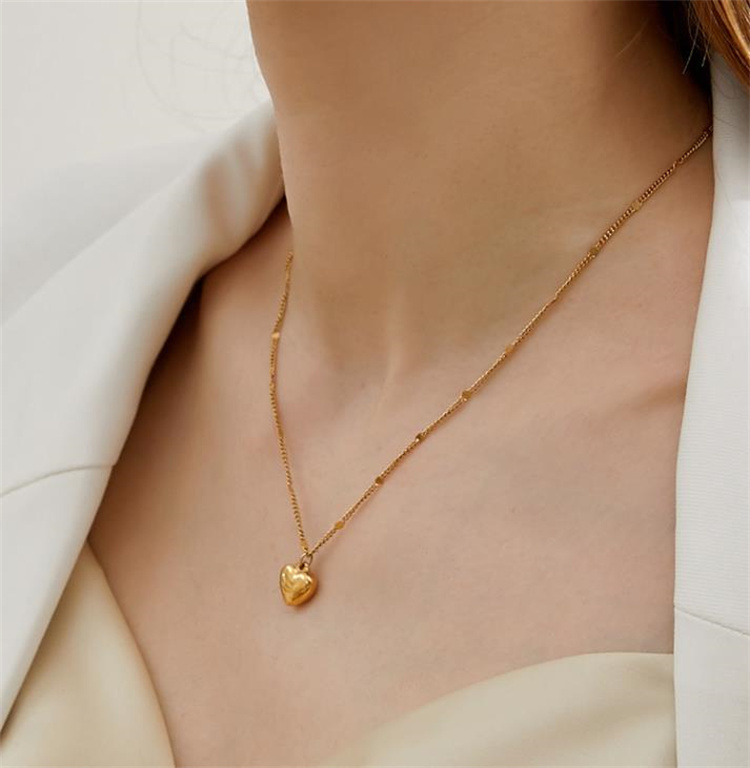 https://fulmo-img-server.com/necklacety/74d6b8f9-0274-409d-89f1-5aa7093e7947.jpg