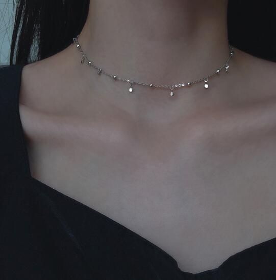 https://fulmo-img-server.com/necklacety/82651bd7-0d2a-49ad-b922-956008f02e3d.jpg