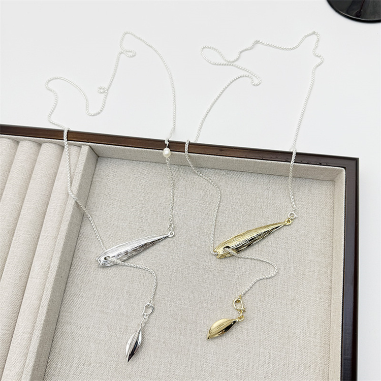 https://fulmo-img-server.com/necklacety/928a9f90-6487-48da-9aba-1eb45cbaa346.jpg