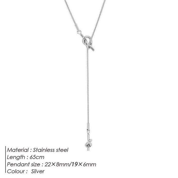 洗練されたゴールドネックレスチェーン シンプル鎖骨