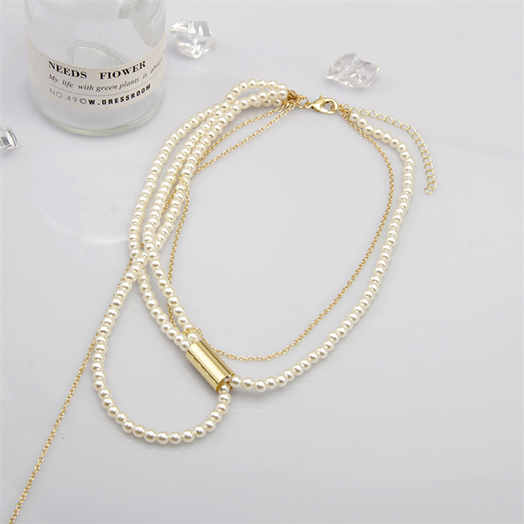 ネックレスチェーン 真珠とゴールドチェーンの重ね付けネックレス