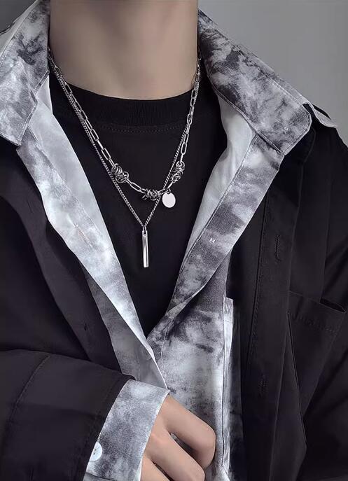 https://fulmo-img-server.com/necklacety/af37ff6a-405e-45b1-a656-c04baf632ebc.jpg