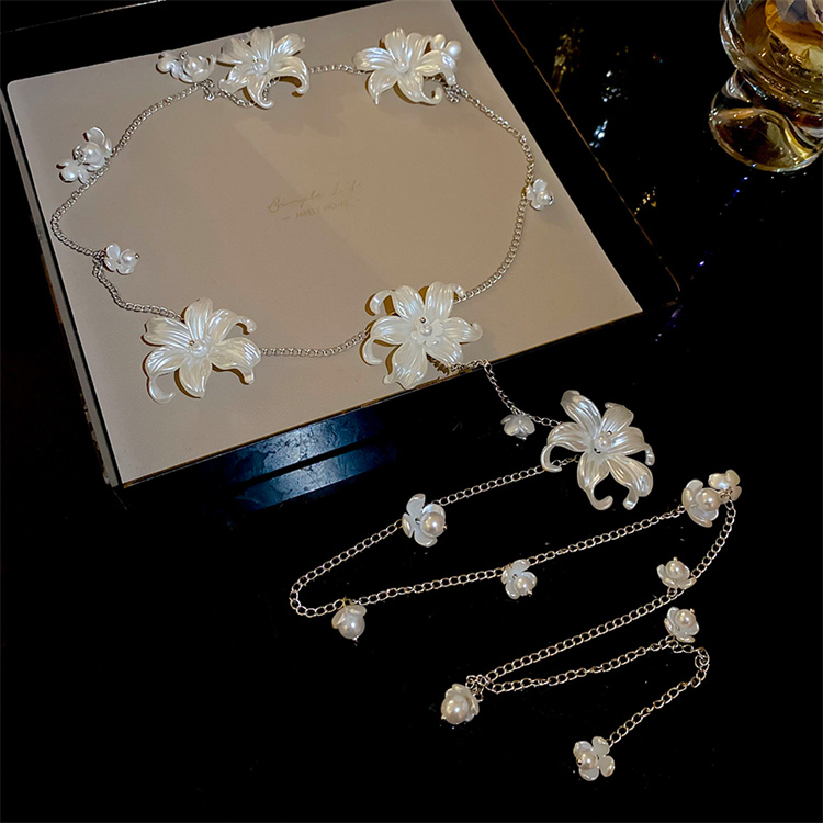ネックレスチェーン 花モチーフ天然真珠ロング重ね付けネックレス体用チェーン付