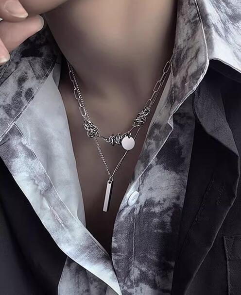 https://fulmo-img-server.com/necklacety/c5e0de06-5a68-421c-bb04-d8fed9f6604f.jpg