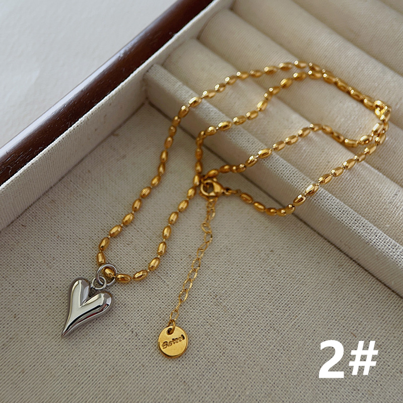 ハート型チャーム付きビーズネックレスチェーン