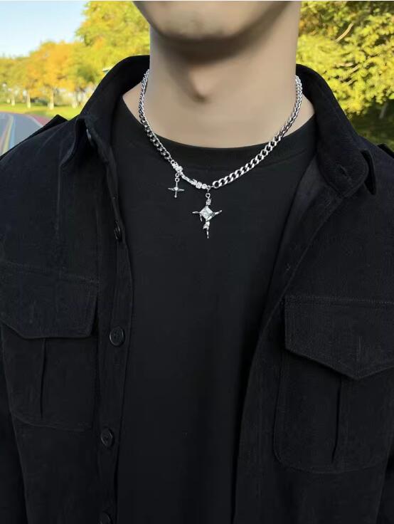 https://fulmo-img-server.com/necklacety/ca53e274-1132-4efb-b0d3-d5df1e16f472.jpg