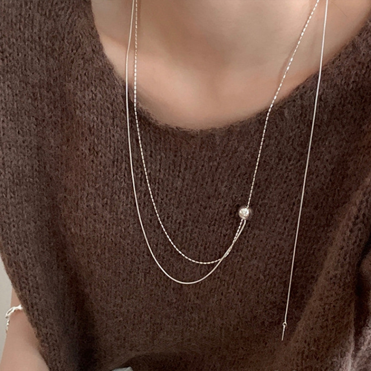 金属ボール付き重ね着け風ネックレスチェーン