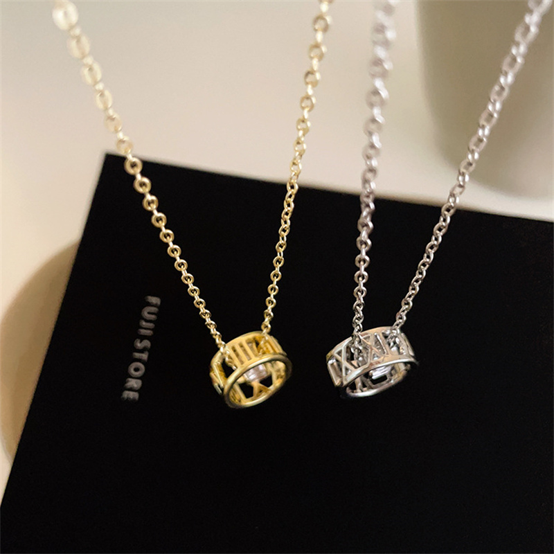 設計感溢れる円形石付きネックレスチェーン 錆びにくい首飾り