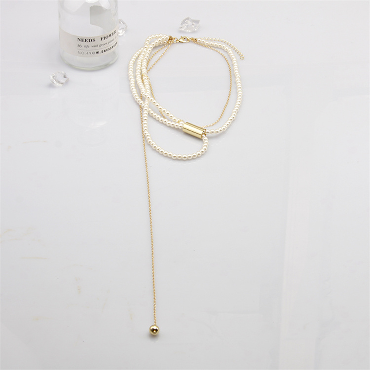 ネックレスチェーン 真珠とゴールドチェーンの重ね付けネックレス