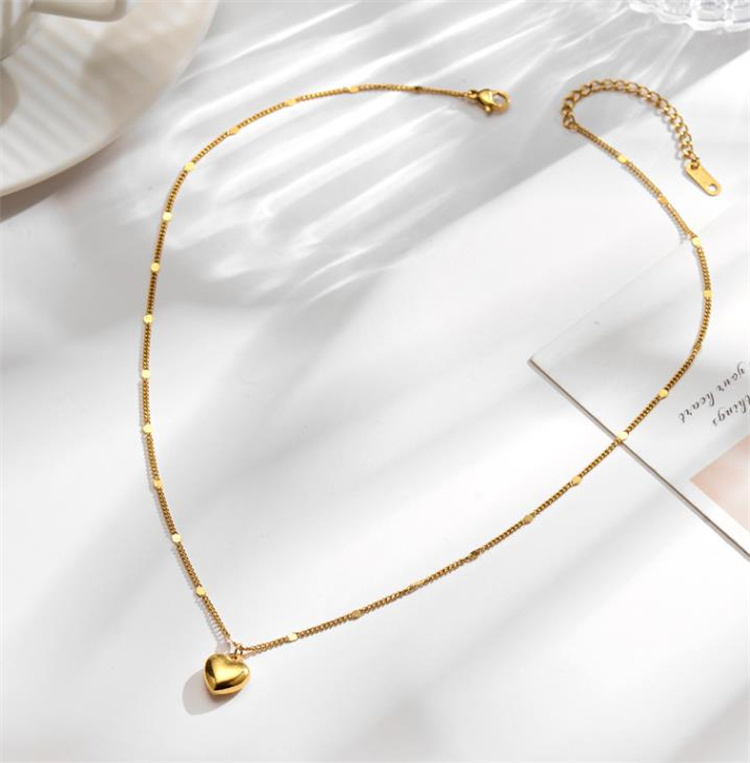 https://fulmo-img-server.com/necklacety/e3d87a85-6337-4940-a375-afd640ff8f02.jpg