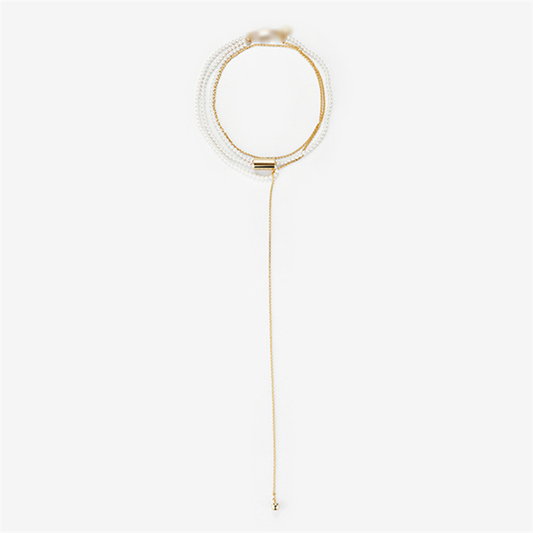 ネックレスチェーン 真珠とゴールドチェーンの重ね付けネックレス