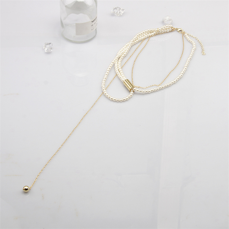 ネックレスチェーン 真珠とゴールドチェーンの重ね付けネックレス