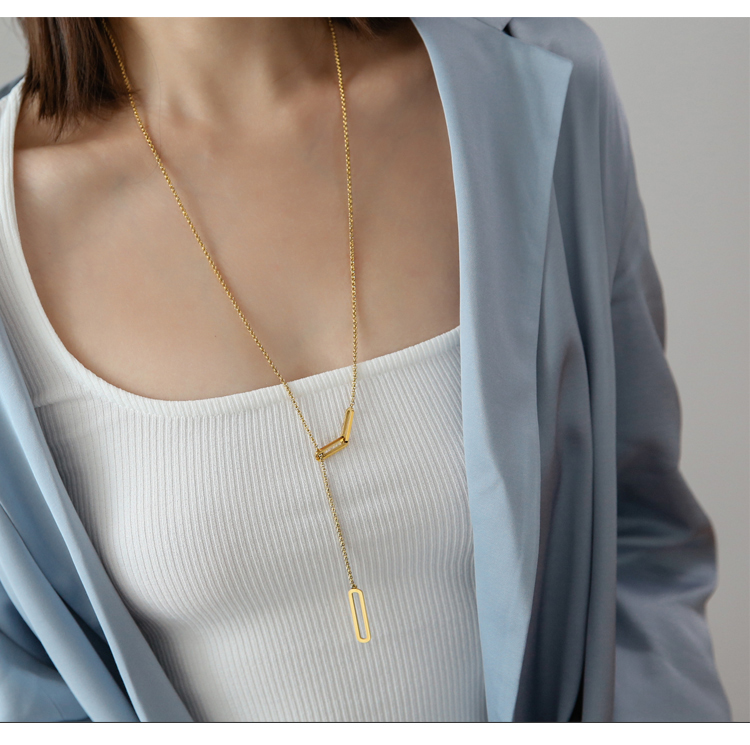 透かし彫り風デザインネックレスチェーン