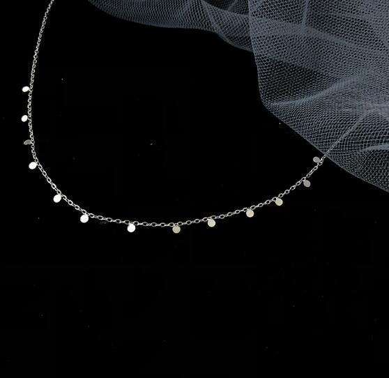 https://fulmo-img-server.com/necklacety/f689f35c-46a6-45a5-93b2-c195961b43dc.jpg