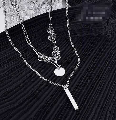 https://fulmo-img-server.com/necklacety/f8cbe192-273e-4d15-bdc6-571118d94034.jpg