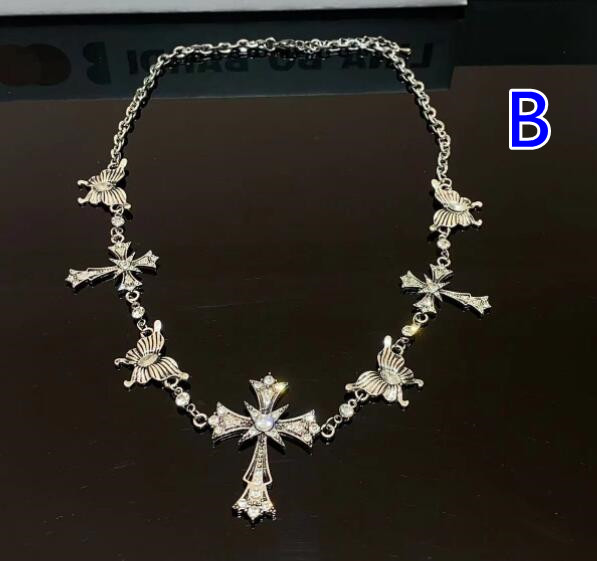 https://fulmo-img-server.com/necklacety/ff4184e6-8c4c-42f3-8825-dae77b2a7d4a.jpg