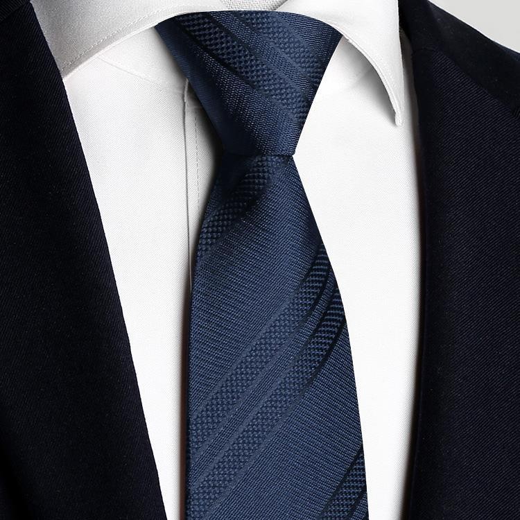ネクタイ 斜線織り模様上品仕上げネクタイ