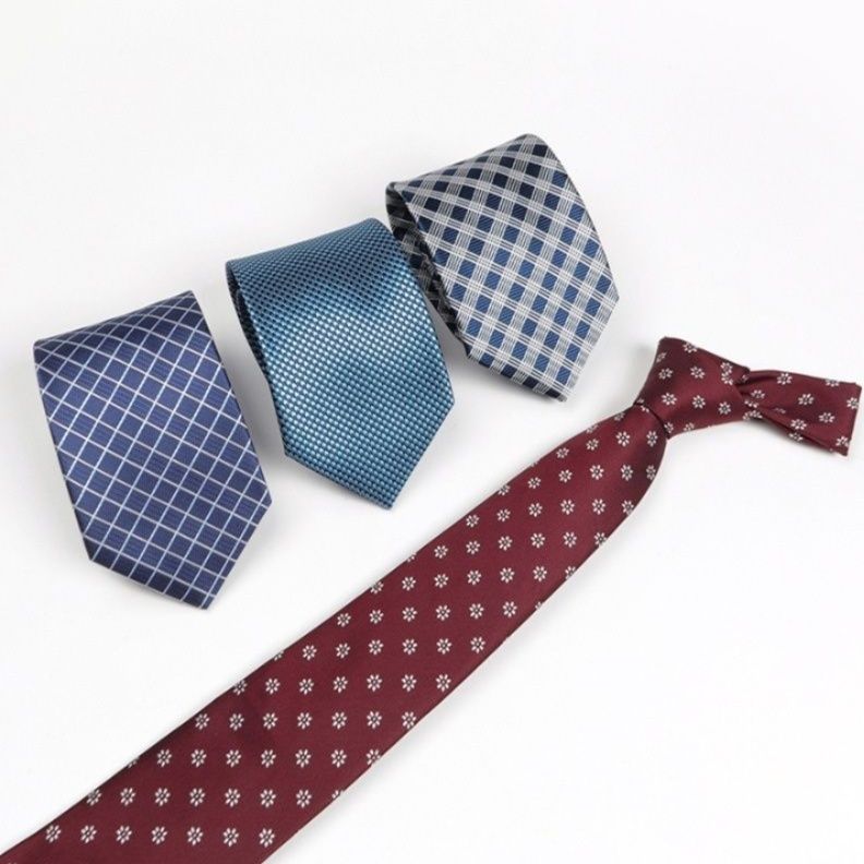ネクタイ 高級感漂う格子柄と小紋柄の五本組ネクタイ